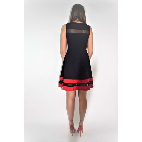 Rome μαύρο φόρεμα με τούλινες λεπτομέρειες